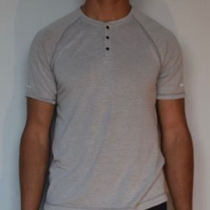 Old Navy Mens Active Breathe On Size L-Tall Short Sleeve Henley Gray Shirt